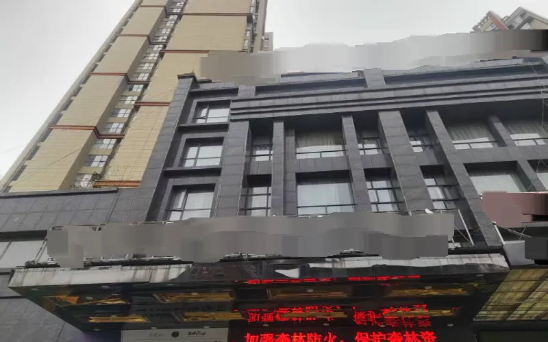 黔南地区-3000多平70间客房-商业中心-中小型投资首页图
